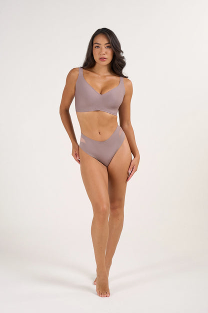 Full Support Soft V-Neck Bra