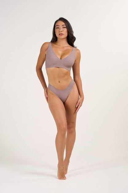 Sarde Deep V Full Lift Bra