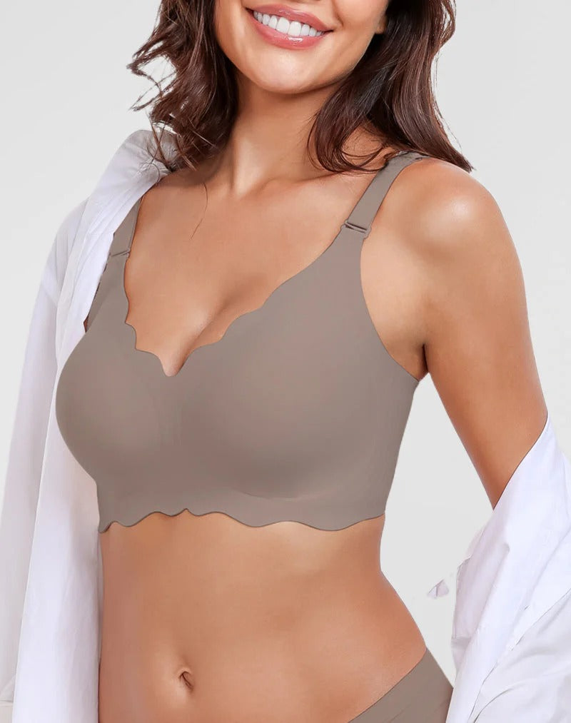 Scalloped Deep V Smooth Lift Bra